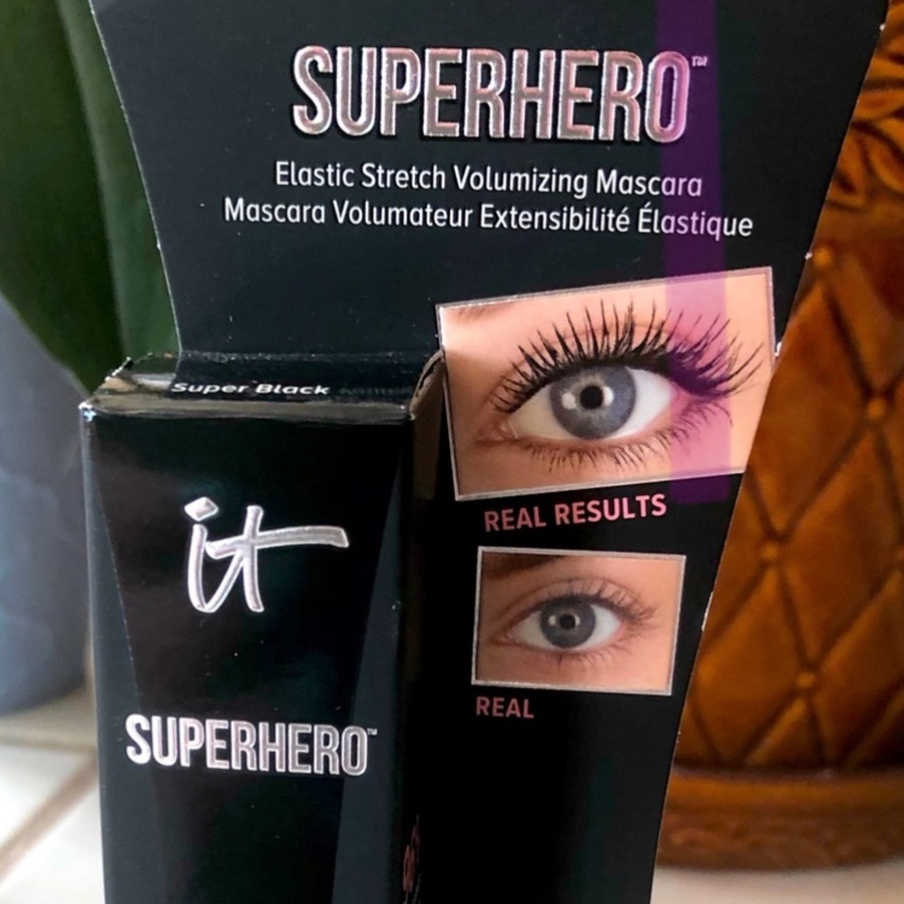 IT Superhero Elastic Stretch Volumizing & Lengthening Mascara, Full Size